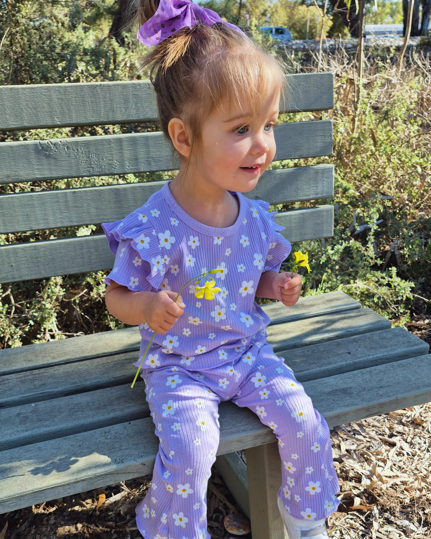Amelia’s Daisy Daze Set