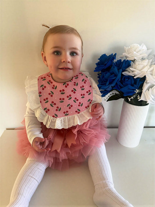 Cherry Magic Frilly Bib | Fouriu