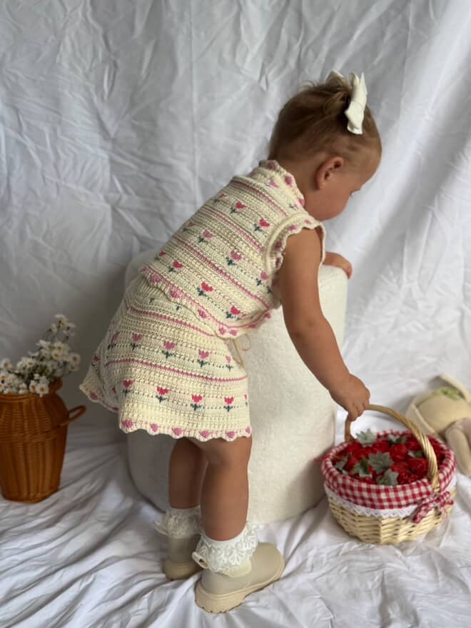 Sprout Top and Shorts Set- size 7-8 years