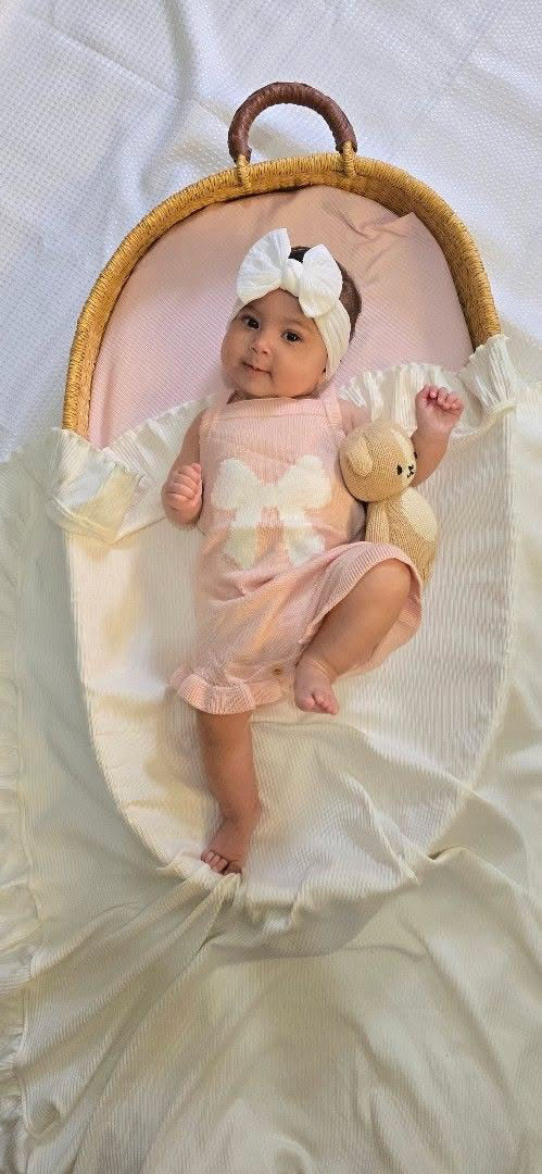 Beautiful Bow Romper Pink- Size 00